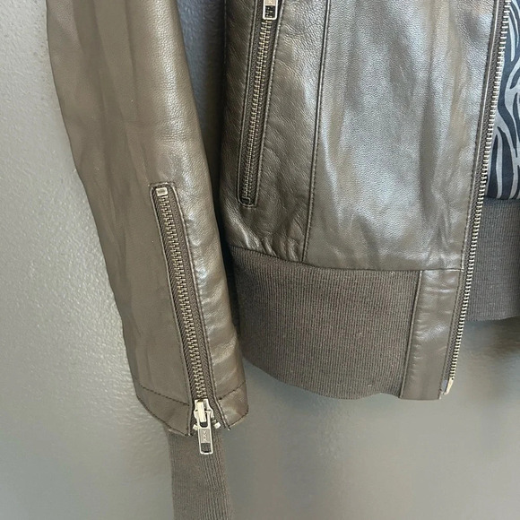 Mackage for Aritzia NWOT land skin leather coat XS in dark olive green. Amazing! - Picture 11 of 16